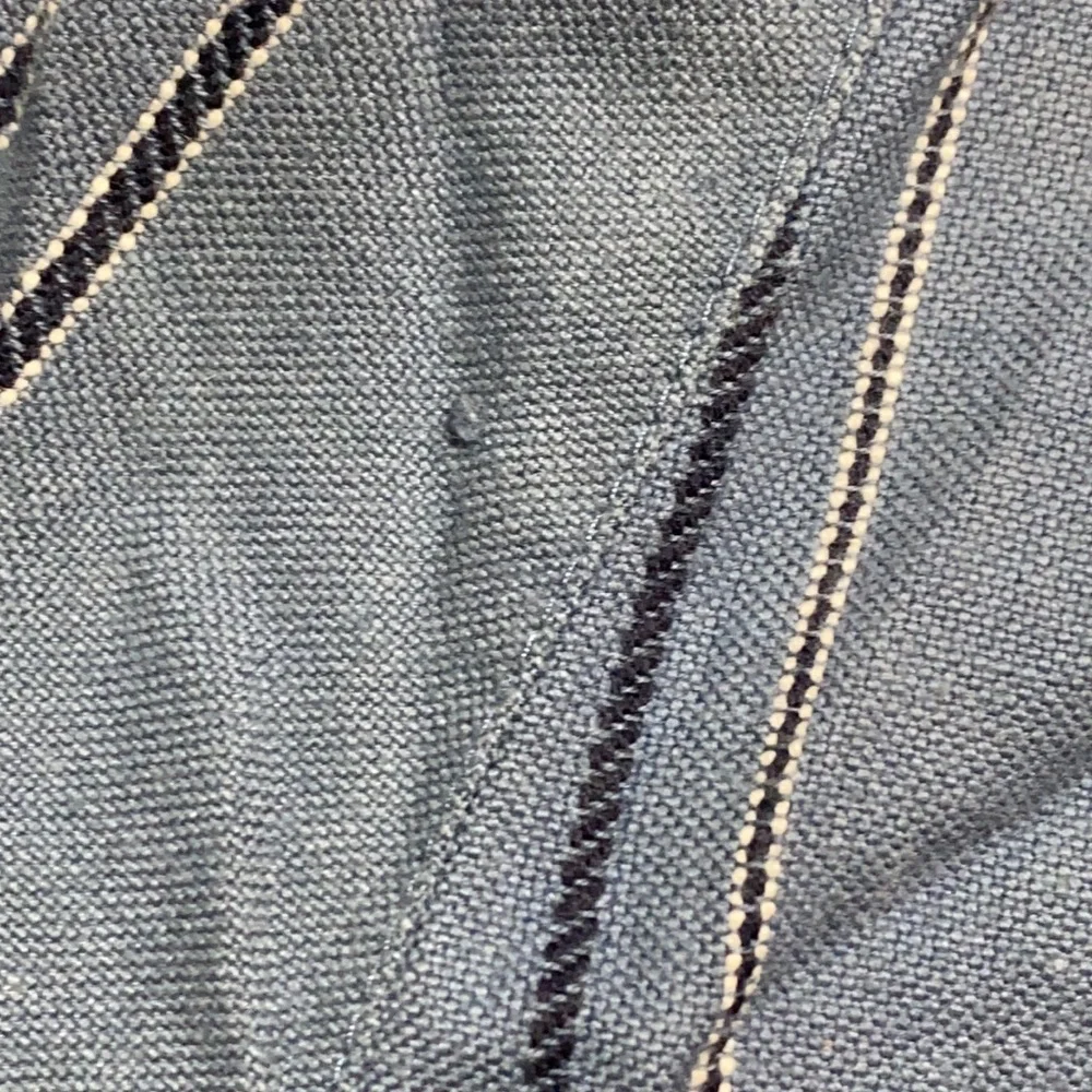 Liz Claiborne Petite Blue Pinstripe Shorts 16 P